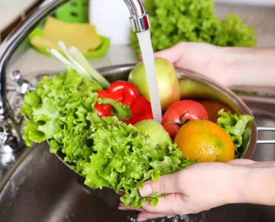 Give Fruits & Vegetables a Bath
