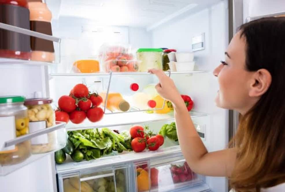 Refrigerate and Freeze Food Properly