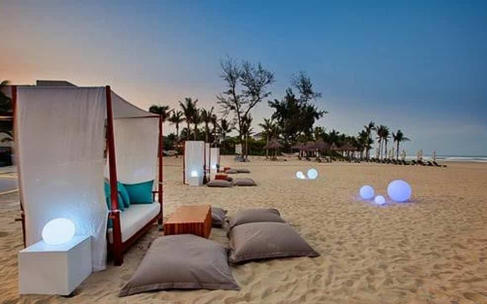 Lounge on the beach